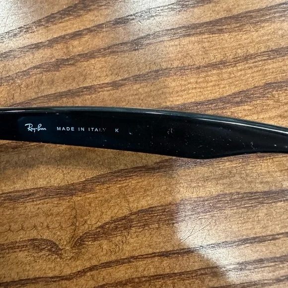 Ray-Ban Classic Black Sunglasses RB2132 - Picture 5 of 10